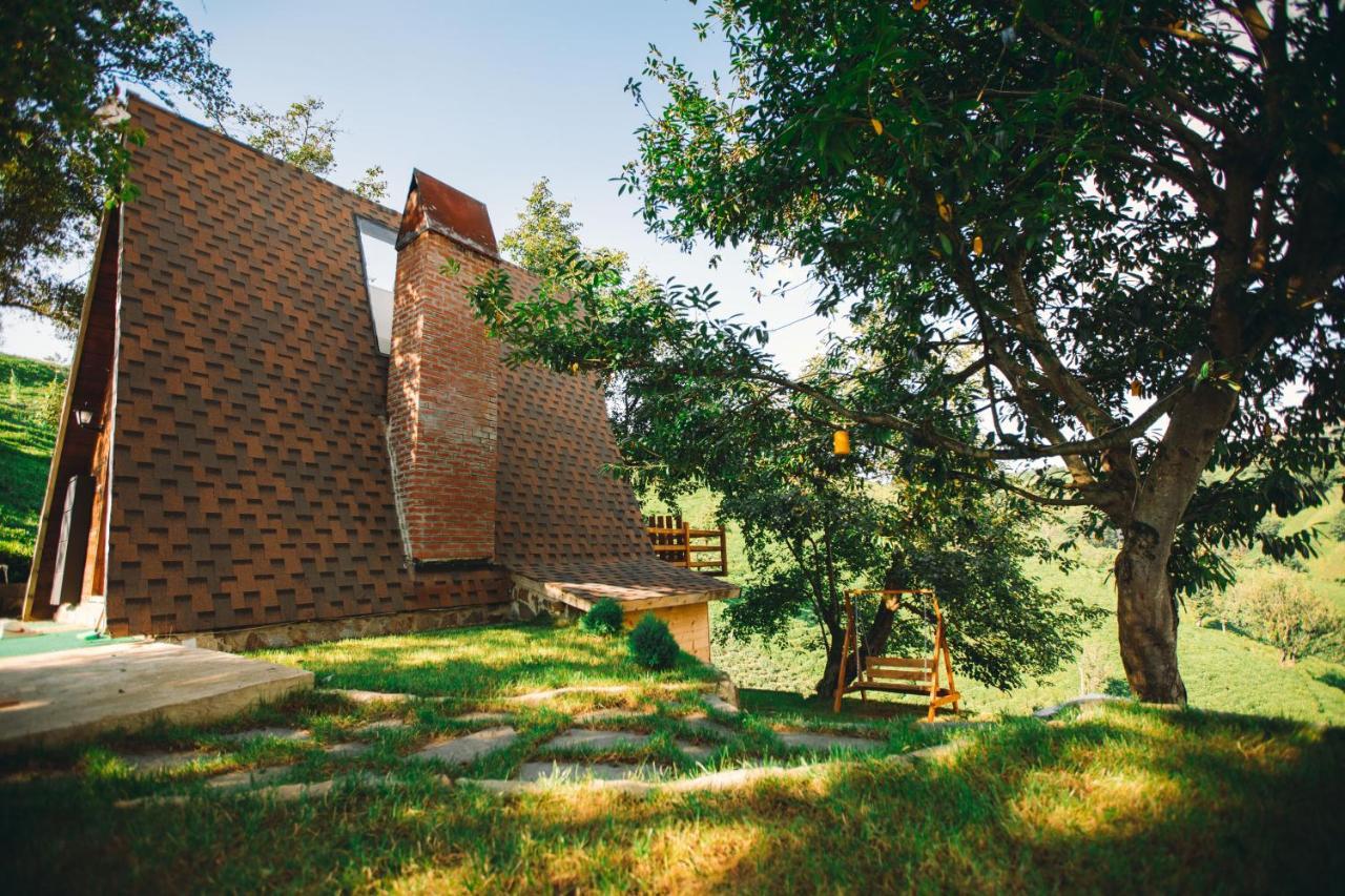 Oruba Bungalov Pensionat Rize Exteriör bild