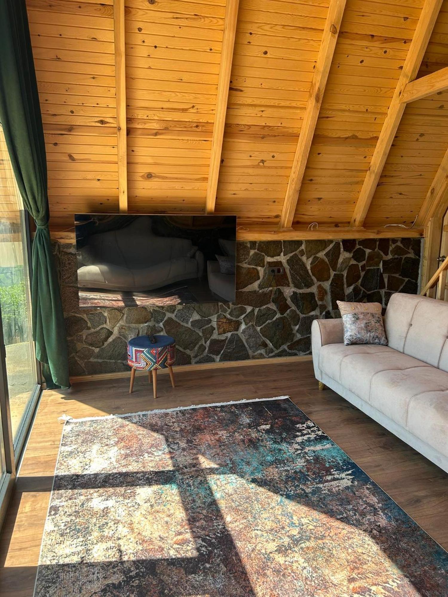 Oruba Bungalov Pensionat Rize Exteriör bild